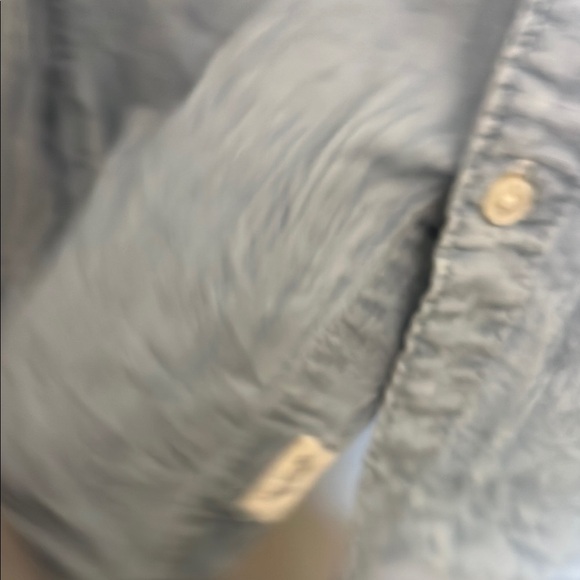 American Eagle Outfitters Light Blue Denim Button Down Shirt size M - Picture 4 of 5